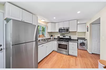 11 W Belcher Rd #6, Foxboro, MA 02035 - Photo 3