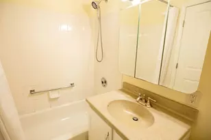 16 Balmoral St, Andover, MA 01810 - Photo 13