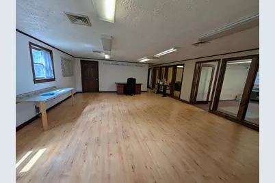 100 Davis St, Douglas, MA 01516 - Photo 21
