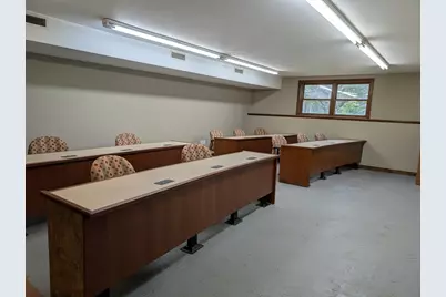 100 Davis St, Douglas, MA 01516 - Photo 11