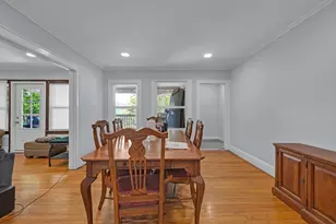 18 Mt Vernon St, Fitchburg, MA 01420 - Photo 5