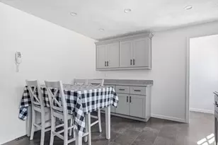 160 Navillus Rd, Tewksbury, MA 01876 - Photo 11