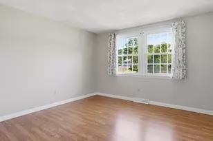 160 Navillus Rd, Tewksbury, MA 01876 - Photo 17