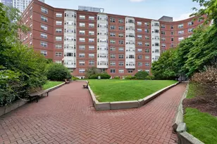 150 Staniford St, Boston, MA 02114 - Photo 21