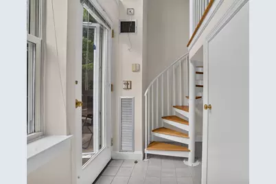 150 Staniford St #331, Boston, MA 02114 - Photo 19
