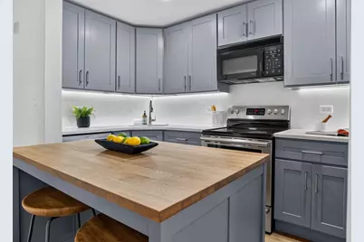 150 Staniford St #331, Boston, MA 02114 - Photo 9