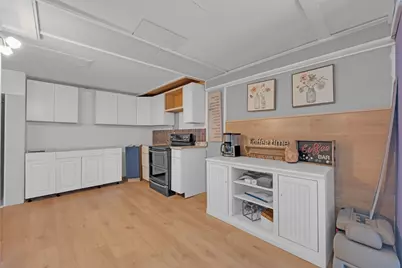 287 Sixth, Leominster, MA 01453 - Photo 27