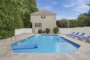 4 Frank Dr, Milford, MA 01757 - Photo 7