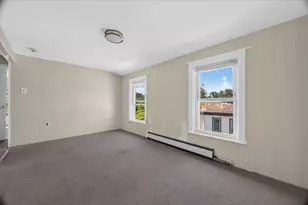 4 Richmond St, Brockton, MA 02301 - Photo 7