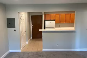 445 Pleasant St, Weymouth, MA 02190 - Photo 3