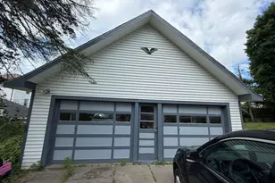 11 Woodford St, Worcester, MA 01604 - Photo 5