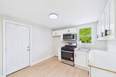 201 Wade St, Fall River, MA 02721 - Photo 7