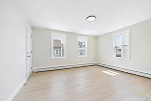 201 Wade St, Fall River, MA 02721 - Photo 15