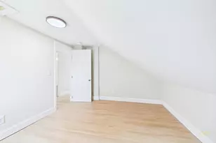 201 Wade St, Fall River, MA 02721 - Photo 27