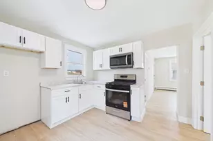201 Wade St, Fall River, MA 02721 - Photo 17