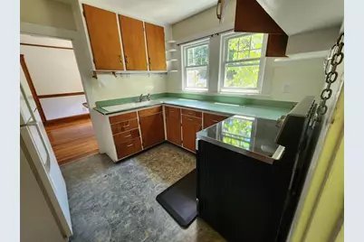 35 Bowker St, Lexington, MA 02421 - Photo 3