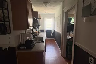 33 Barnes Ave, Worcester, MA 01605 - Photo 9