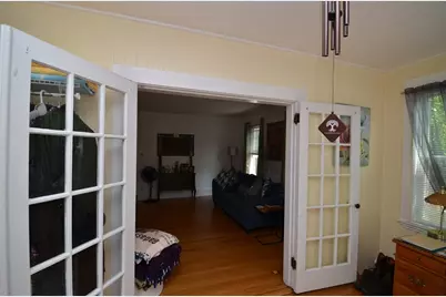 64 Cleveland St, Melrose, MA 02176 - Photo 23