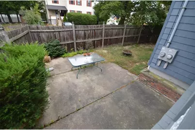 64 Cleveland St, Melrose, MA 02176 - Photo 5