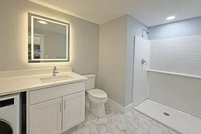 105 Paige St #508, Lowell, MA 01852 - Photo 3