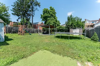 30 James St, Holyoke, MA 01040 - Photo 17