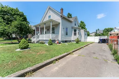 30 James St, Holyoke, MA 01040 - Photo 1