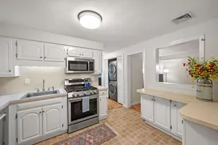 99 Apache Way, Tewksbury, MA 01876 - Photo 15