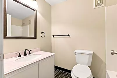96 Old Colony Ave #302, Taunton, MA 02718 - Photo 27