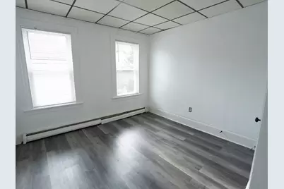 27-29 Boxford St, Lawrence, MA 01843 - Photo 13