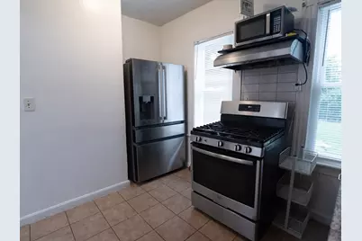 27-29 Boxford St, Lawrence, MA 01843 - Photo 9