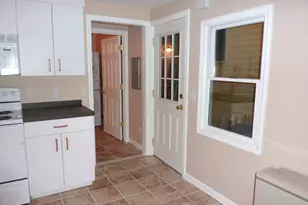 14 Longwood Ave, Wareham, MA 02558 - Photo 5