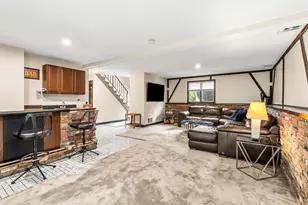 11 Bristol Ave, Swampscott, MA 01907 - Photo 9