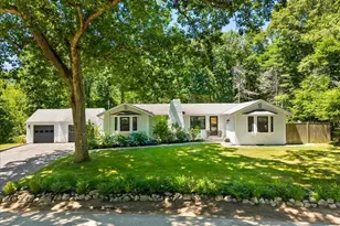 822 First Parish Rd, Scituate, MA 02066 - Photo 1