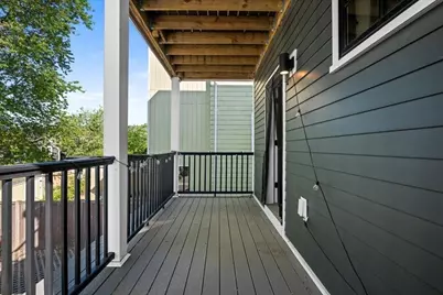 104 Beacon St #2, Somerville, MA 02143 - Photo 9