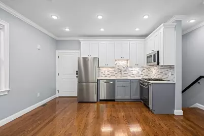 104 Beacon St #2, Somerville, MA 02143 - Photo 5