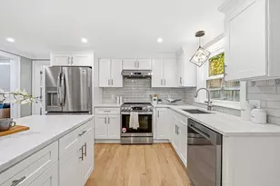 63 Russell Rd, Wellesley, MA 02482 - Photo 11