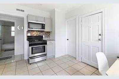 39 Glen Rd, Boston, MA 02130 - Photo 13