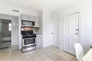 39 Glen Rd, Boston, MA 02130 - Photo 13