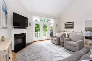 60 Tuscany Dr, Franklin, MA 02038 - Photo 3