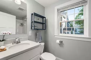 34 Washington St, Arlington, MA 02474 - Photo 13