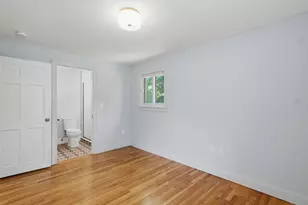 129 Marked Tree Rd, Holliston, MA 01746 - Photo 17