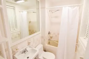 6 Perry St, Brookline, MA 02445 - Photo 15
