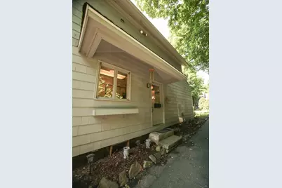 5 Hampden Ct, Monson, MA 01057 - Photo 5