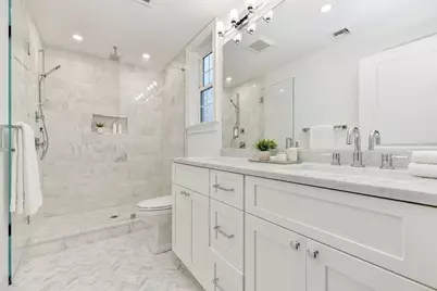 27 Suffolk St #2, Chelsea, MA 02150 - Photo 7