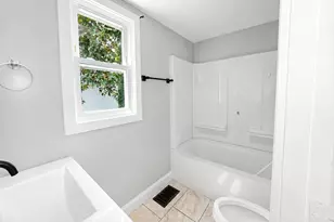 51 Bonney St, New Bedford, MA 02740 - Photo 33