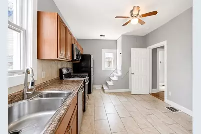 51 Bonney St, New Bedford, MA 02740 - Photo 25