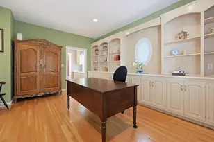 64 Deerview Way, Franklin, MA 02038 - Photo 13