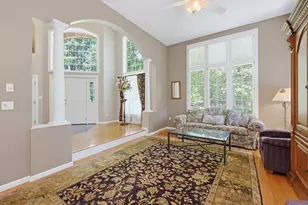 64 Deerview Way, Franklin, MA 02038 - Photo 11