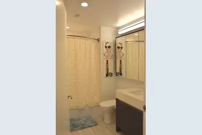 100 Lovejoy Wharf #6M, Boston, MA 02114 - Photo 11