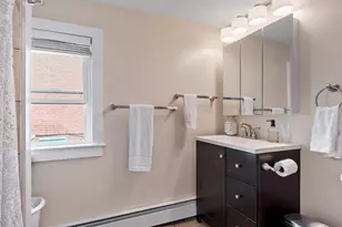 9 Cross St, Fitchburg, MA 01420 - Photo 17